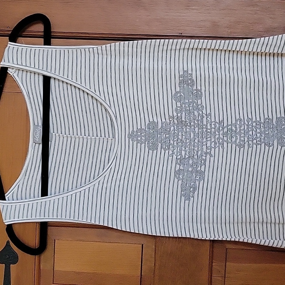 Striped Beaded Cross Tank Top - Picture 2 of 9